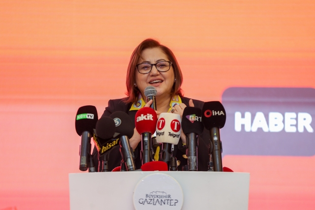 "Şehir ve Ülkeye hizmet için sevdamız var"