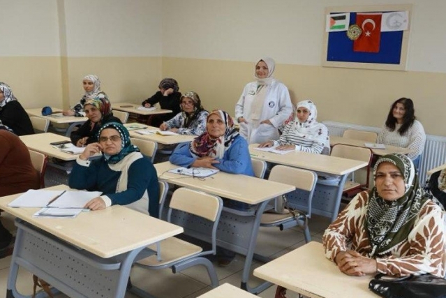 Şahinbey belediyesi’nin kursları ile hayatları değişti