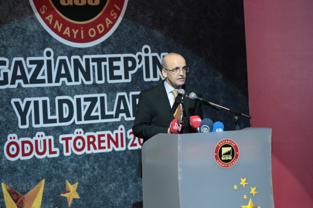     Gaziantep’in yıldızları ödüllendirildi