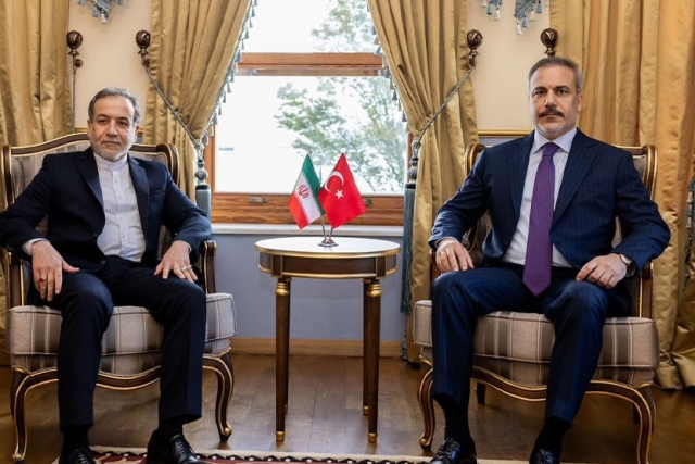 Bakan Fidan: "Netanyahu bölgede sürekli yeni cepheler açıyor, İran’ı da bu savaşa çekmeye çalışıyor"