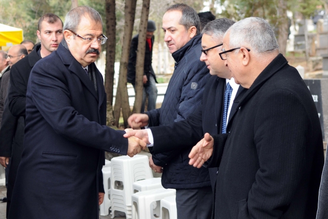    Sani Konukoğlu anıldı