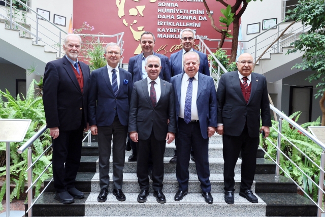 OKAN ÜNİVERSİTESİ HEYETİ GAÜN REKTÖRÜ DOĞAN’I ZİYARET ETTİ