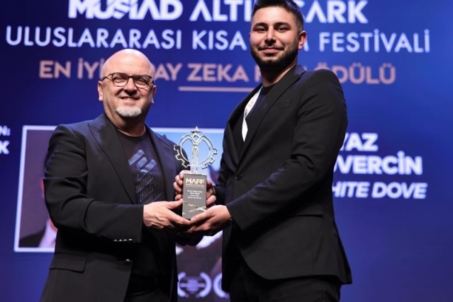 HKÜ’lü genç yönetmenlerden Altın Çark’ta çifte zafer