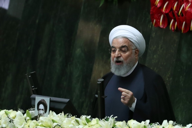 "در مرحله سوم ، ما به روند سازگاری با کورونا ویروس خواهیم رفت"