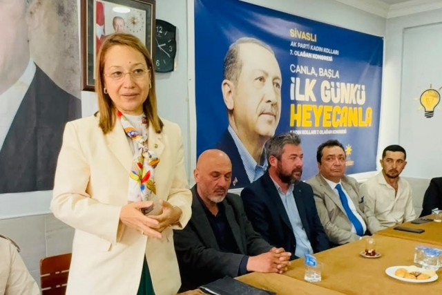 Bakbak, Türkiye Yüzyılı Buluşmaları’nda Uşaklılarla Buluştu