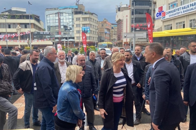 Gaziantep’in kalbi refah diyor