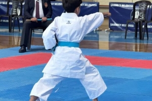 Şahinbey'de 600 karateci madalya için tatamiye çıktı