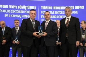 Bakan Kacır’dan GTB’nin Antep Fıstığı Teknoloji Yatırımına Ödül